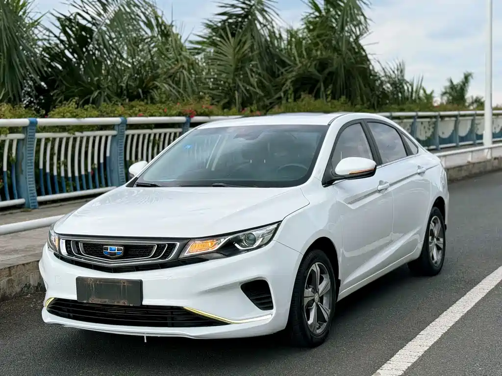 Geely Emgrand GL — миниатюра 3