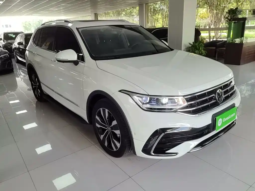 Volkswagen Tiguan L — миниатюра 4