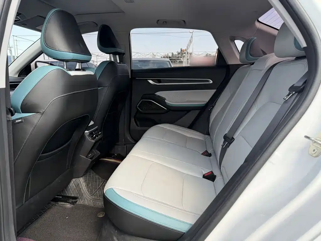 Geely Emgrand — миниатюра 19