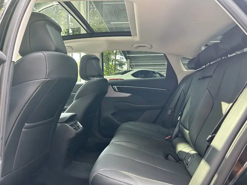 Buick LaCrosse — миниатюра 6