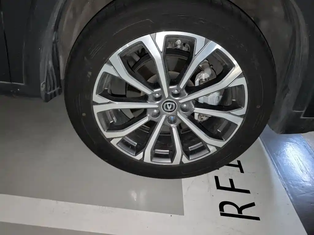 Changan Changan CS75PLUS — миниатюра 25