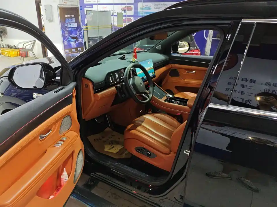 Aito M7 2024 1.5T Smart Drive Ultra 5 мест