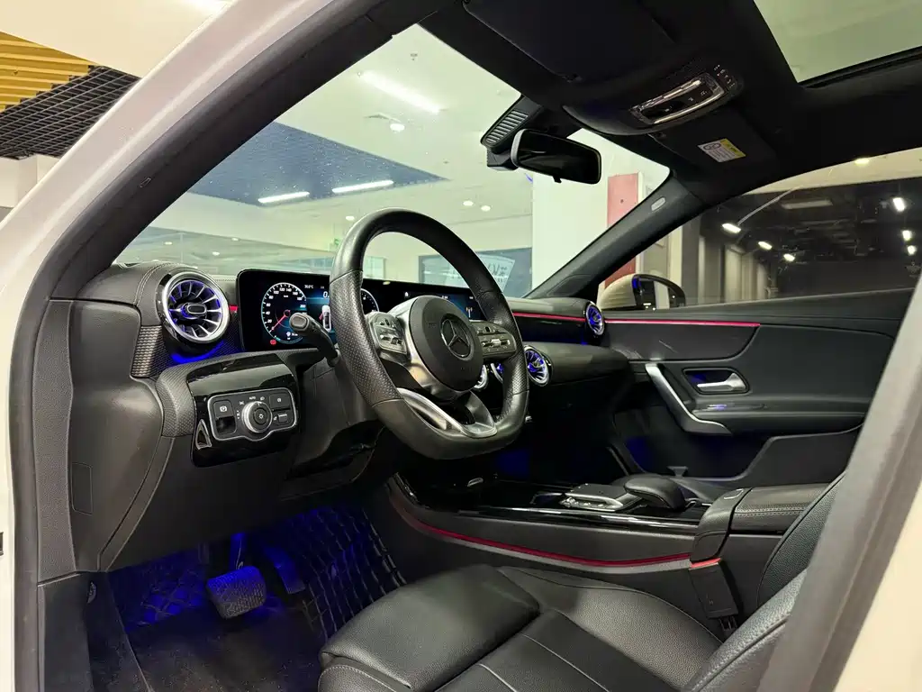 Mercedes-Benz A-Class — миниатюра 4