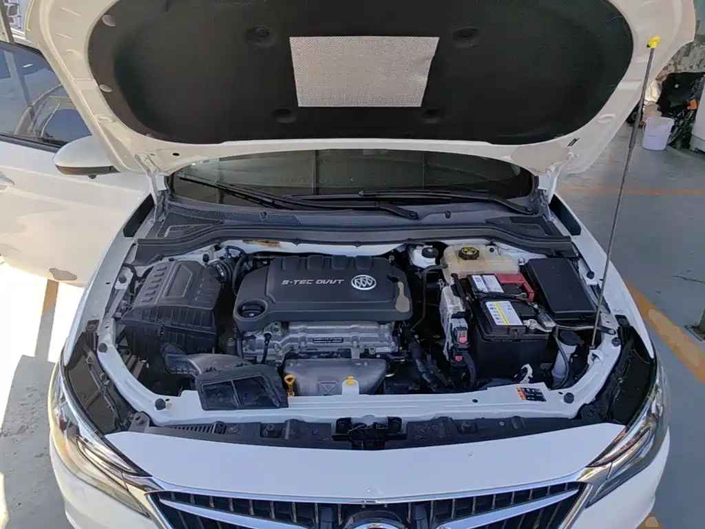 Buick Excelle — миниатюра 20