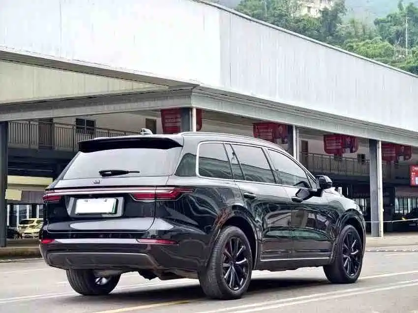 Li Auto Li ONE — миниатюра 20