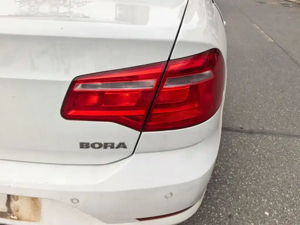 Volkswagen Bora — миниатюра 8