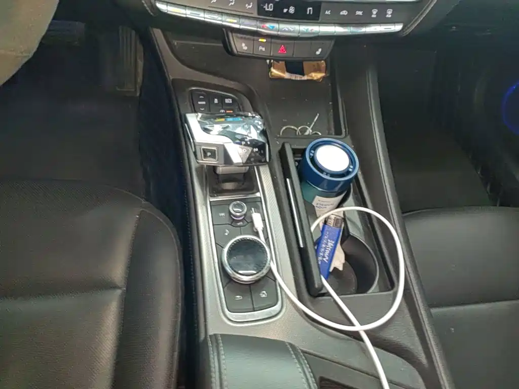 Cadillac CT5 — миниатюра 14