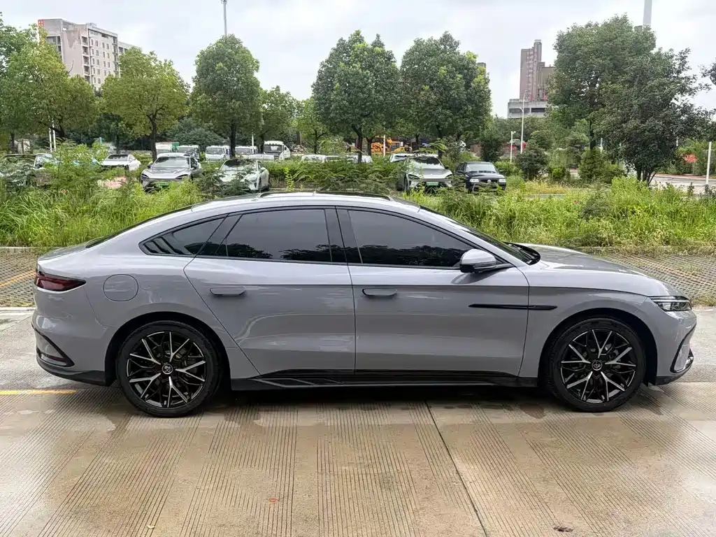 BYD Han — миниатюра 4