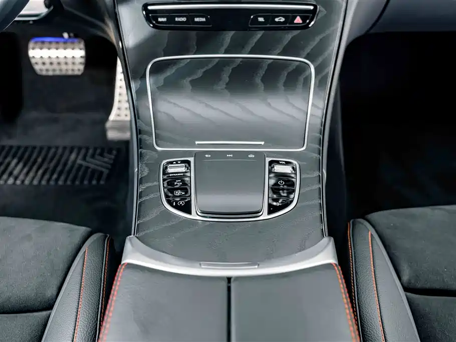 Mercedes-Benz C-Class (Import) — миниатюра 12
