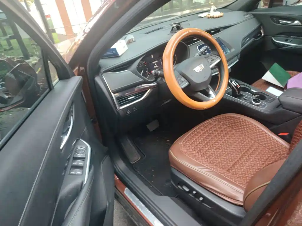 Cadillac XT4 — миниатюра 17