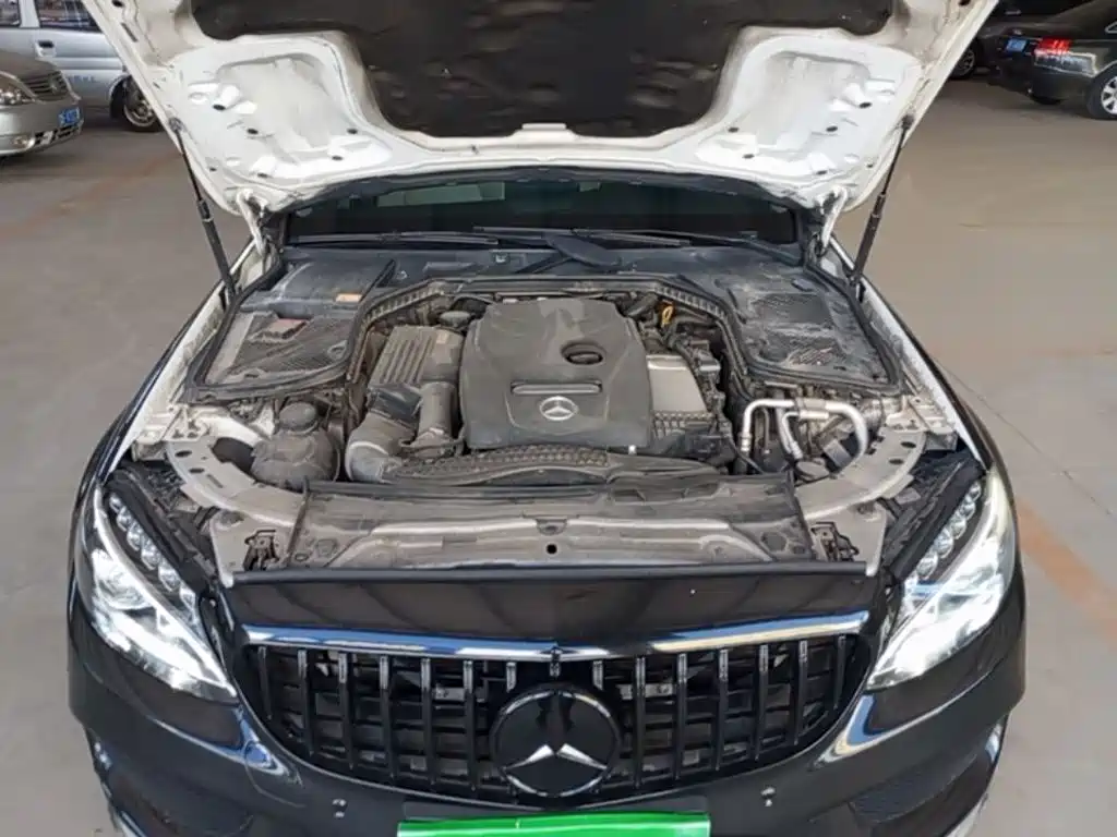 Mercedes-Benz C-Class — миниатюра 20