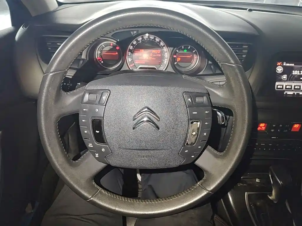 Citroen C5 — миниатюра 11
