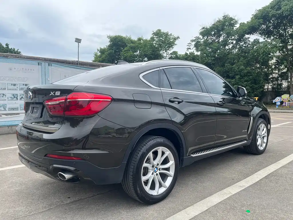 BMW X6 2017 xDrive28i