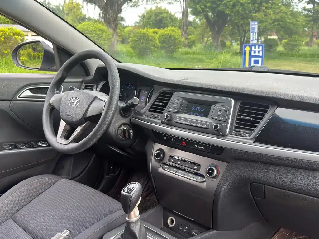 Hyundai Mistra — миниатюра 14