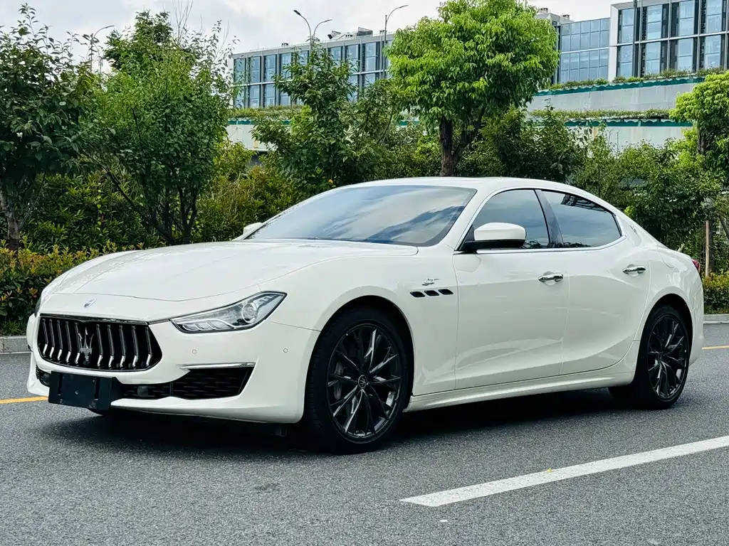 Maserati Ghibli