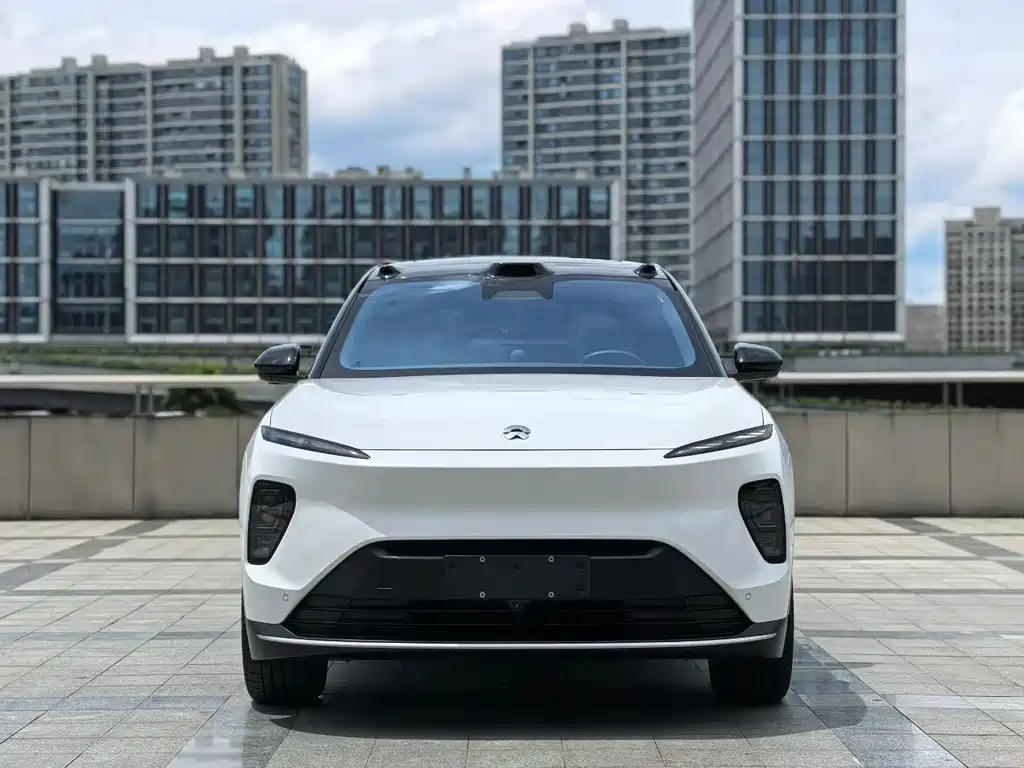 NIO ES8 2024 75kWh