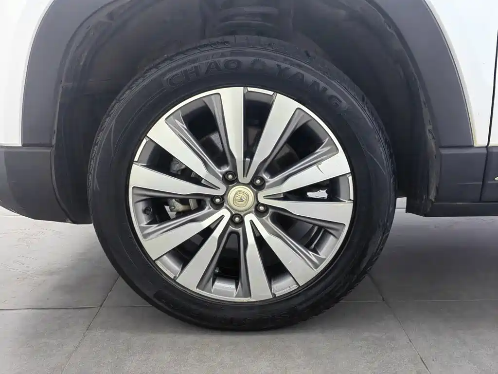 Changan CS95 — миниатюра 17