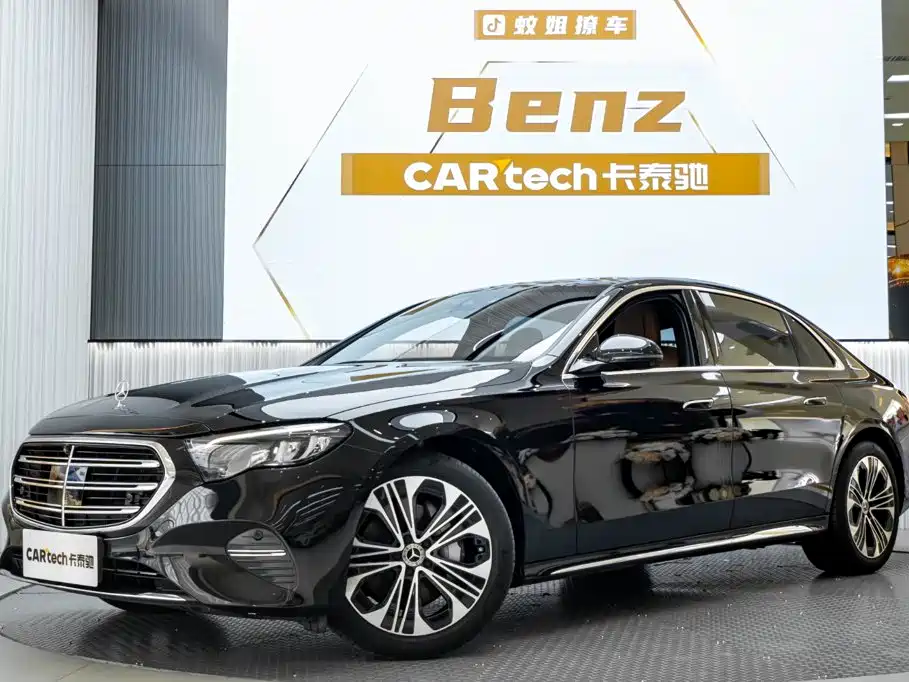 Mercedes-Benz E-Class — миниатюра 2