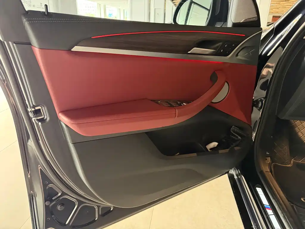 BMW X3 2023 xDrive30i Lead M