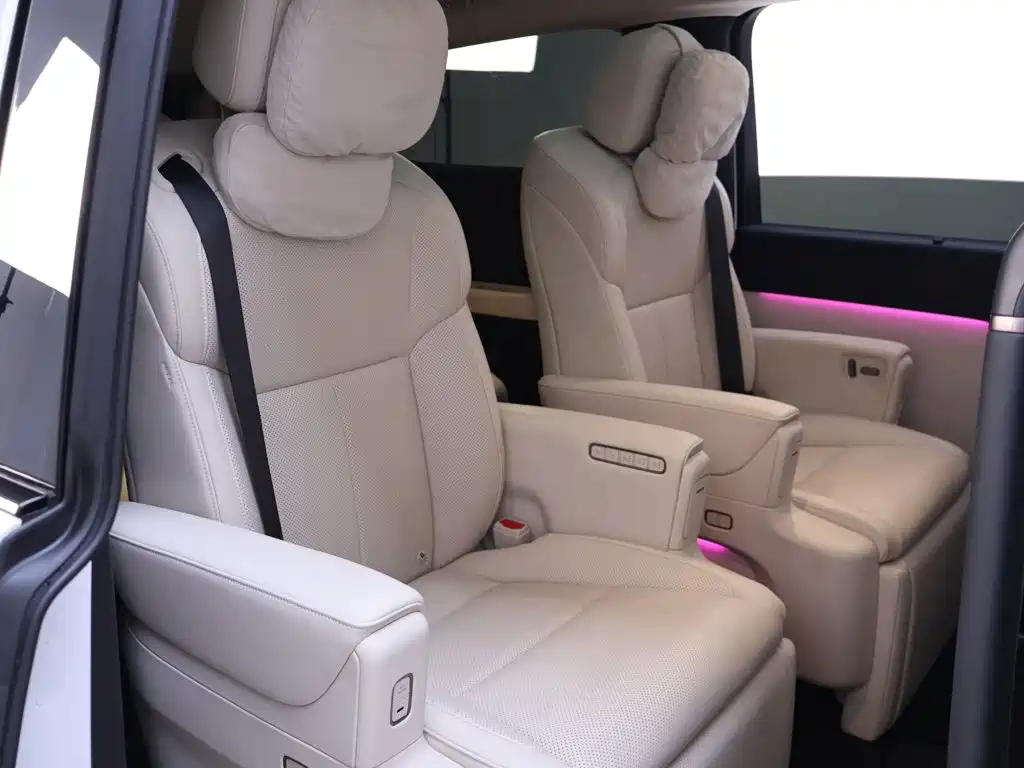 Li Auto Li MEGA — миниатюра 21