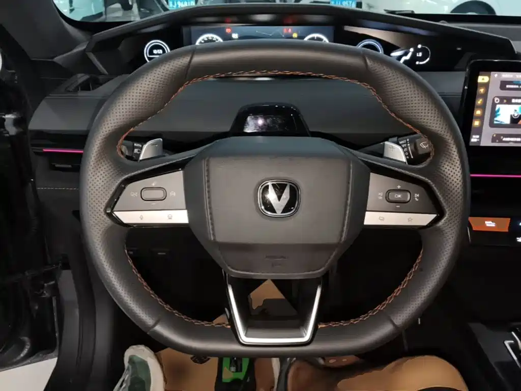 Changan UNI-V — миниатюра 11