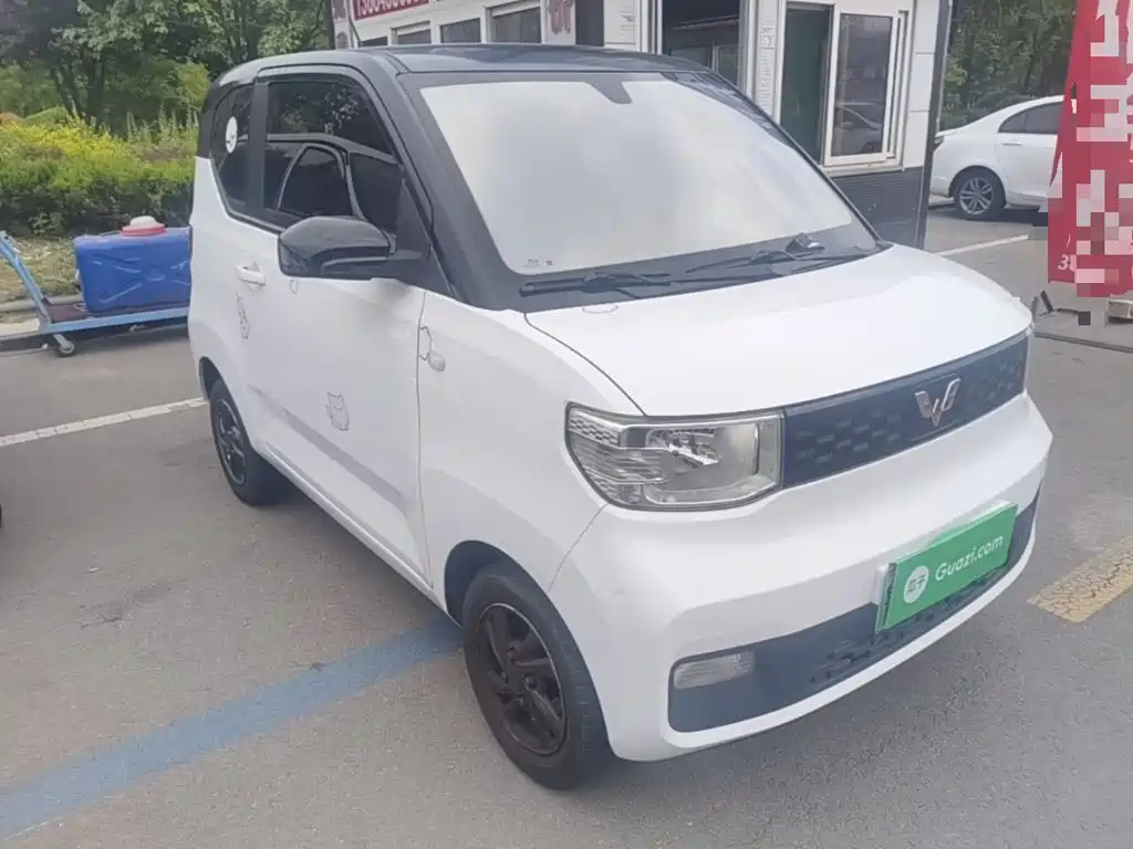 Wuling MINIEV — миниатюра 4