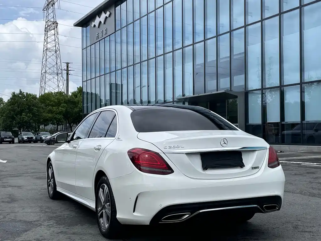 Mercedes-Benz C-Class — миниатюра 20