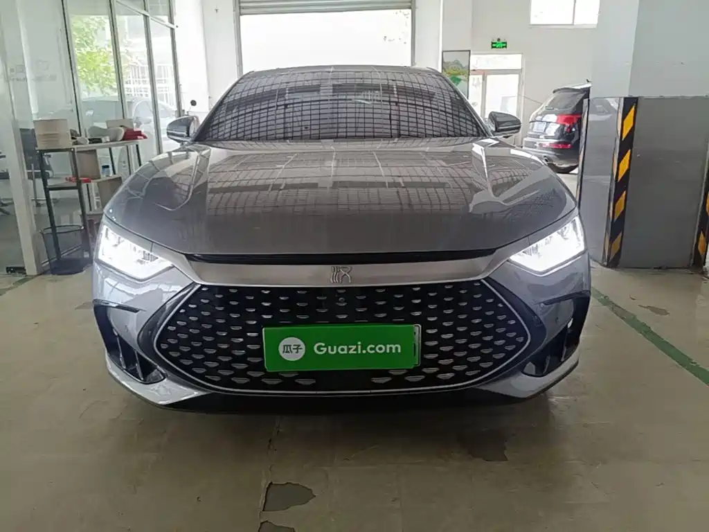 BYD Han — миниатюра 3