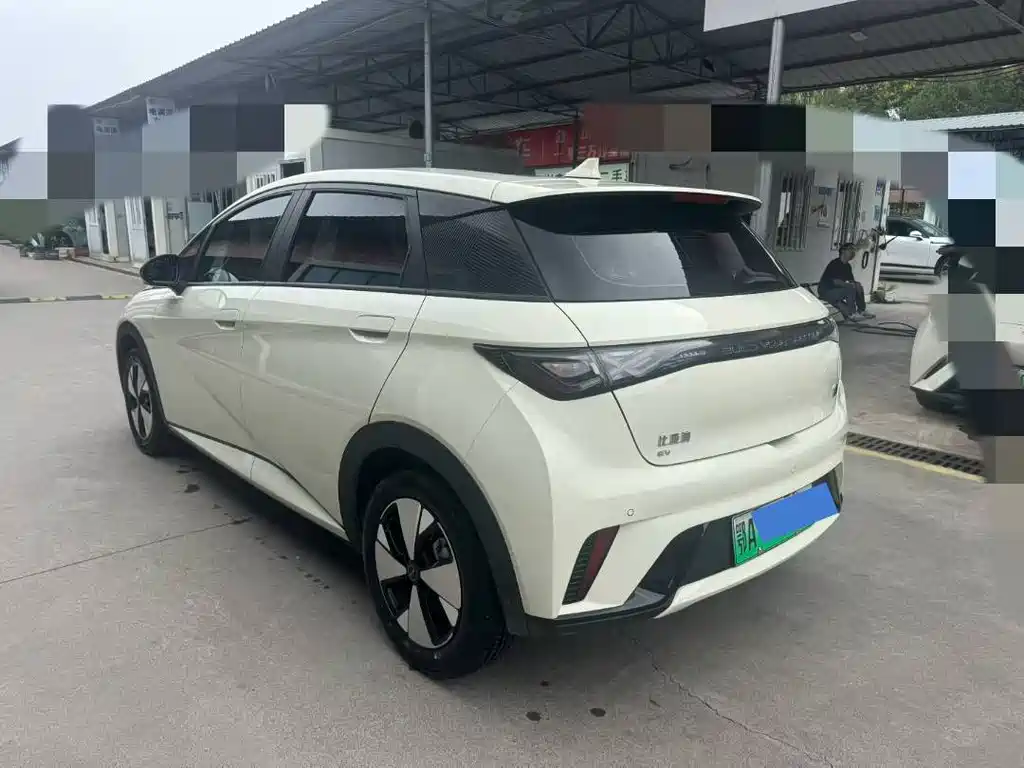 BYD Dolphin — миниатюра 9