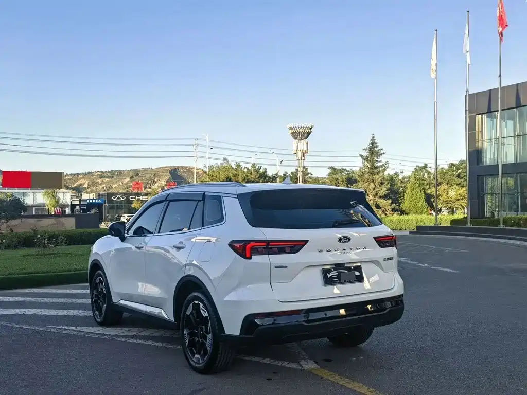 Ford Equator Sport — миниатюра 7