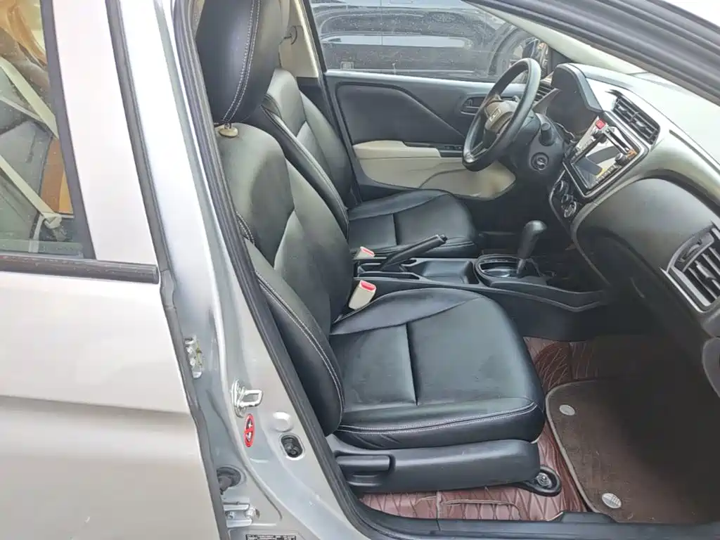 Honda City — миниатюра 25
