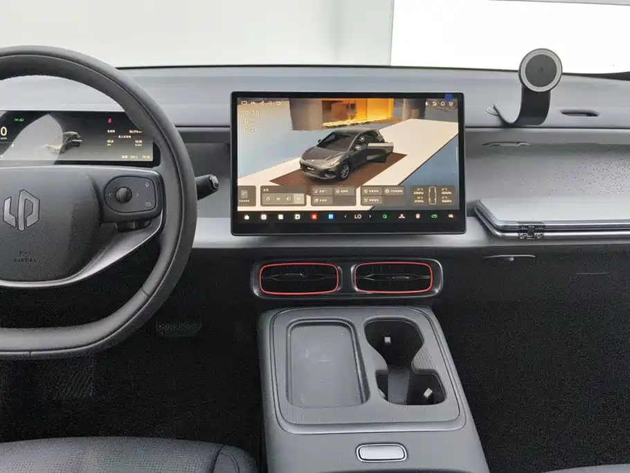 Leapmotor Leapmotor Lafa5 — миниатюра 13