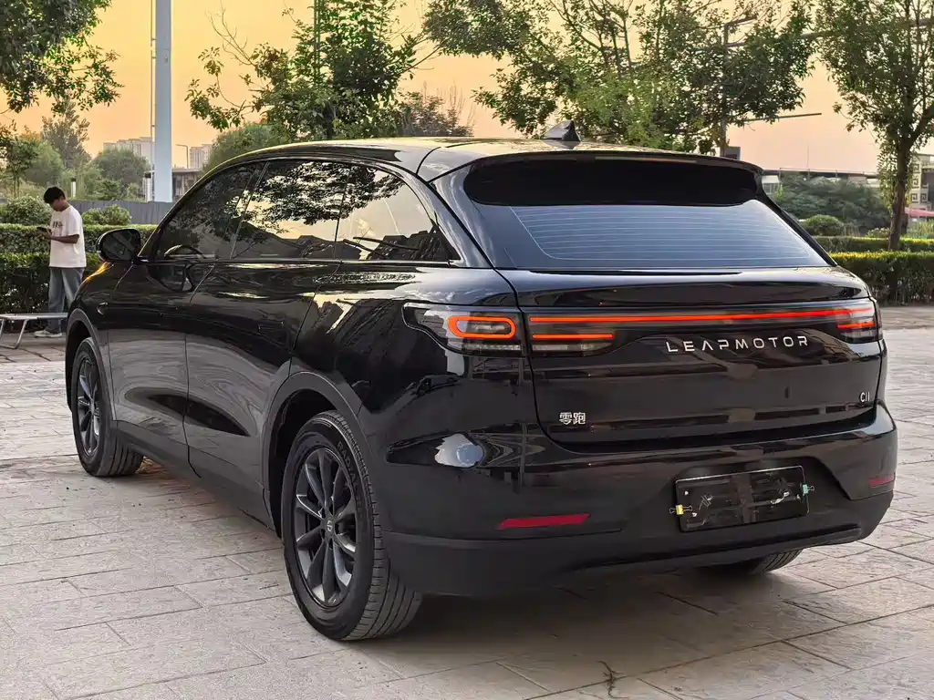 Leapmotor Leapmotor C11 — миниатюра 7