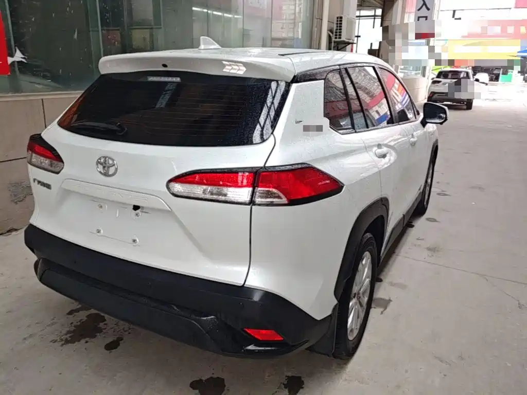 Toyota Frontlander — миниатюра 7