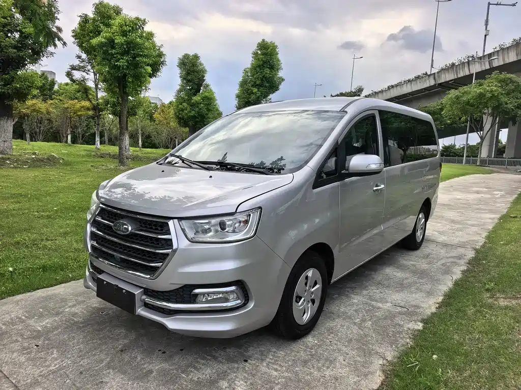 JAC Refine Refine M4