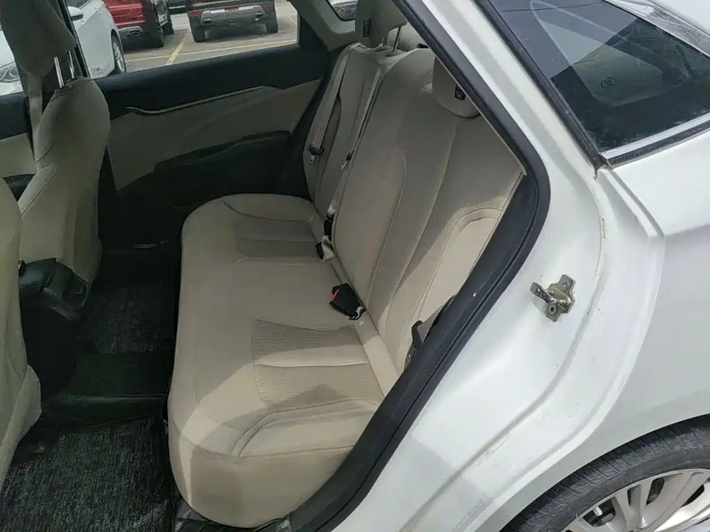 Buick Excelle — миниатюра 17