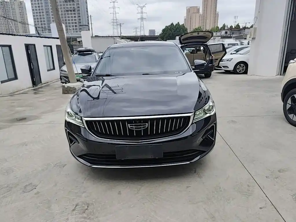 Geely Emgrand — миниатюра 3