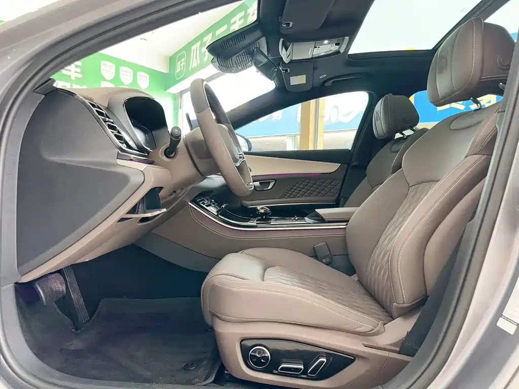 BYD Han — миниатюра 7