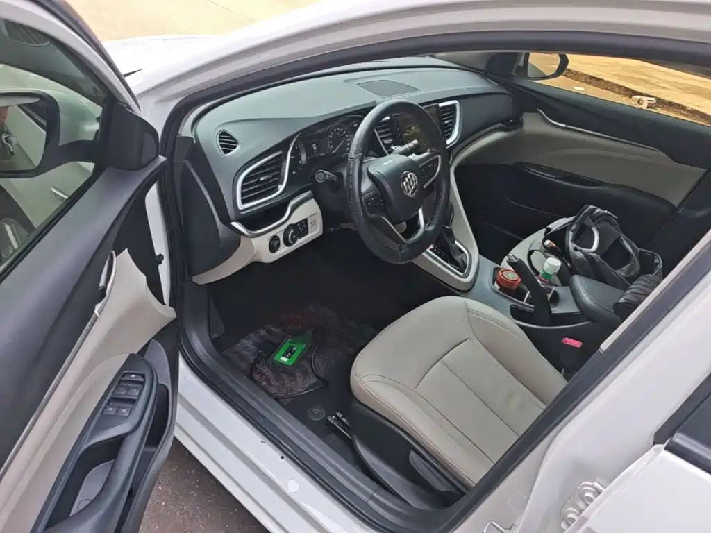 Buick Excelle — миниатюра 16