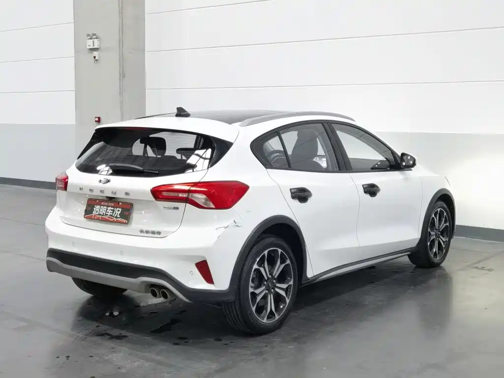 Ford Focus Active — миниатюра 2