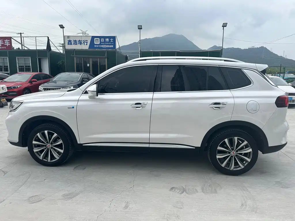 Roewe RX5 MAX — миниатюра 18