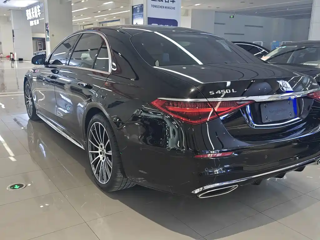Mercedes-Benz S-Class — миниатюра 11