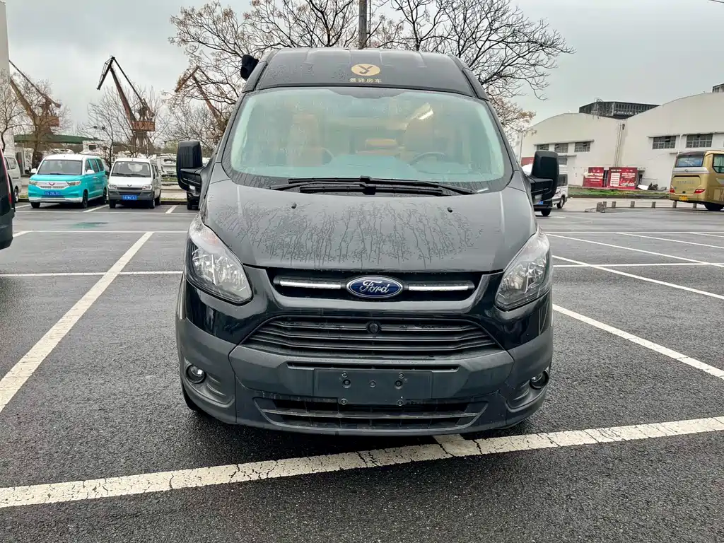 Ford B 2022 2.0T AT