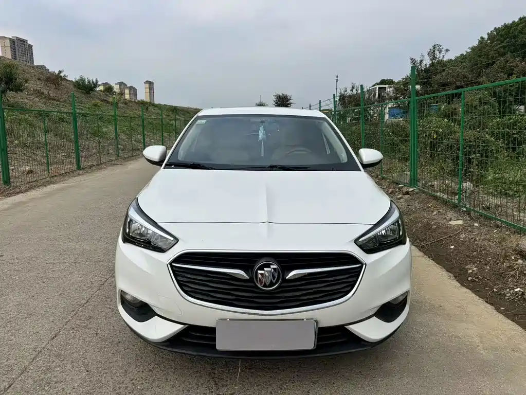 Buick Excelle — миниатюра 2