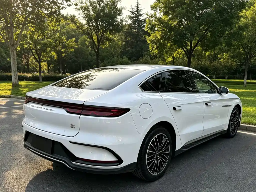 BYD Han — миниатюра 4