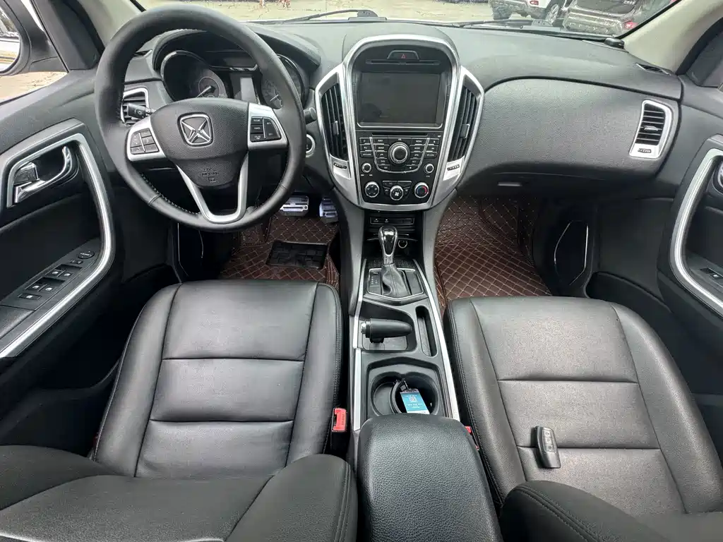 JMC Yusheng S350 — миниатюра 5