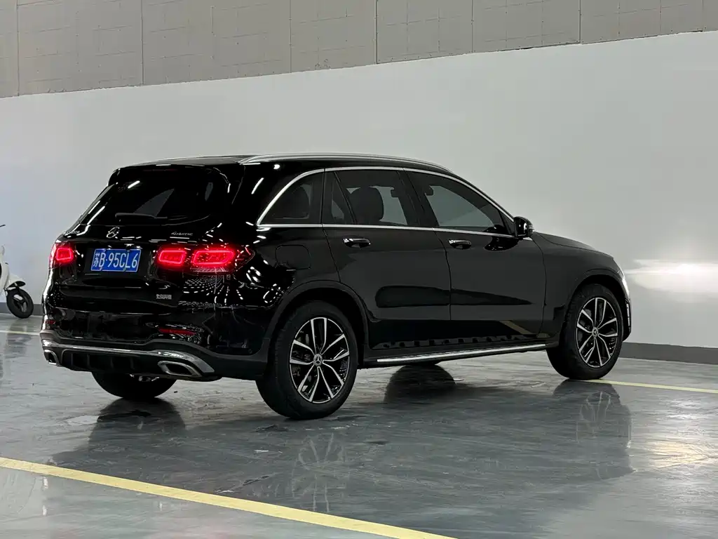 Mercedes-Benz GLC — миниатюра 9