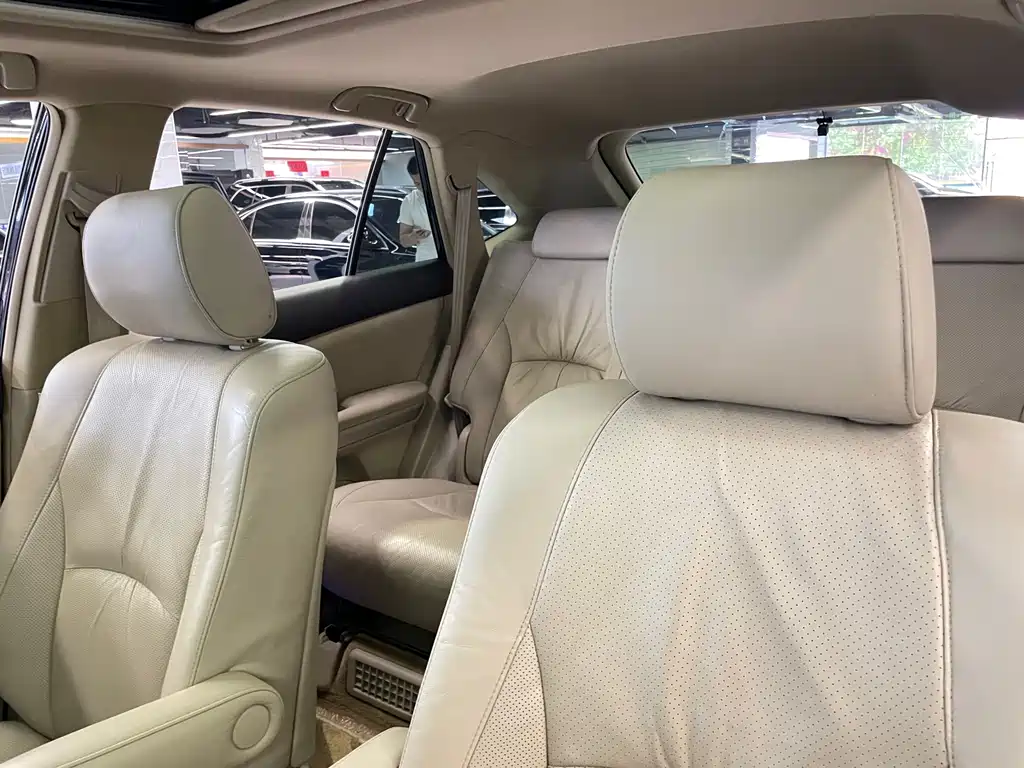 Lexus RX Classic — миниатюра 27