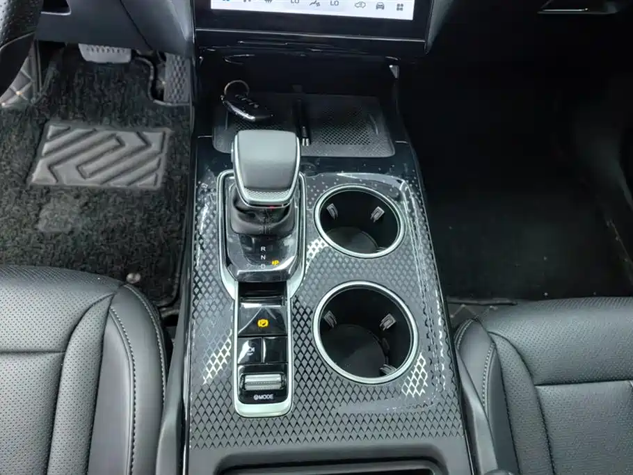 Hongqi HS3 PHEV — фотографии объявления, Фото 16