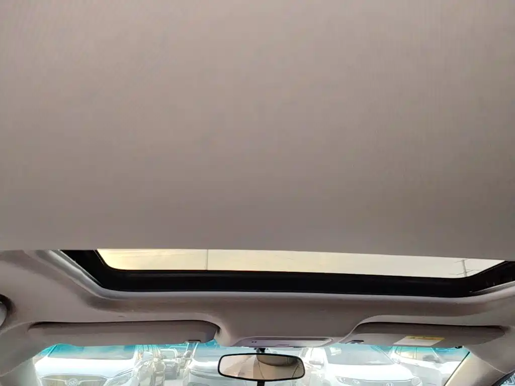 Buick Excelle — миниатюра 18